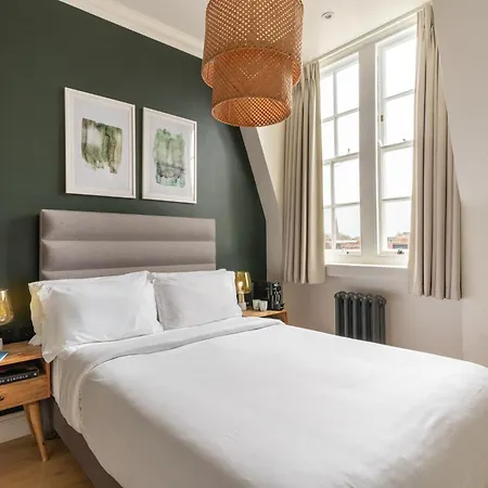 Numa London Chelsea Green-3