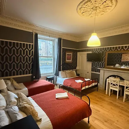 Balmore Guest House-2
