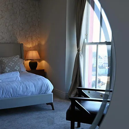 Royal Lion Hotel-3