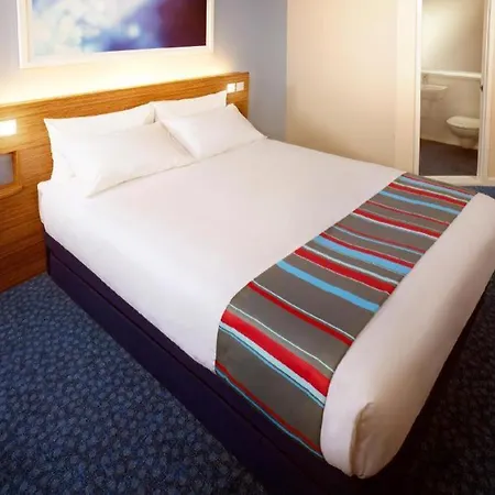 Travelodge Peterborough Alwalton-2