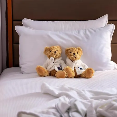 Hilton London Kensington Hotel-3