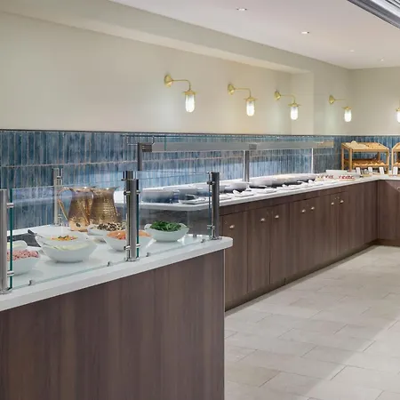 Hilton Edinburgh Carlton-2