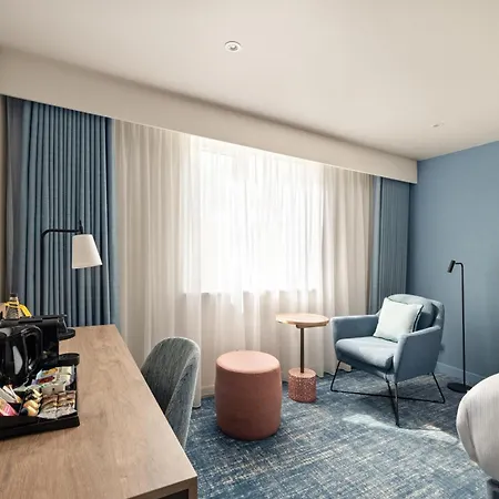 Voco Letchworth Hall By Ihg-2
