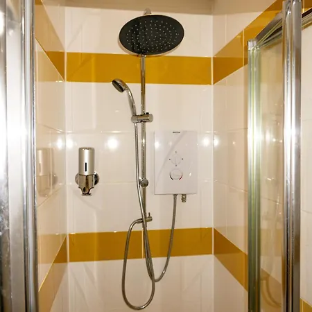 Kenley Hotel-2