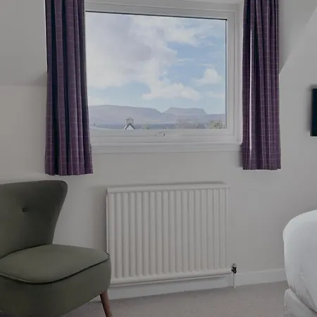 The Ullapool Rooms-3