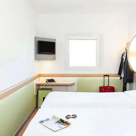 Ibis Budget Beaconsfield-2