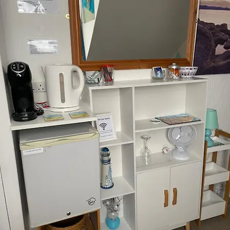 Beachcomber Guesthouse-3