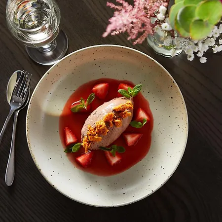 Macdonald Frimley Hall Hotel & Spa-2