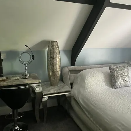 Cherrywood Lodge-3