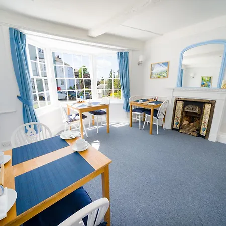 Radcliffe Guest House-3