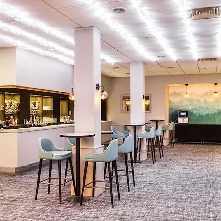 Mercure Maidstone Great Danes Hotel-3