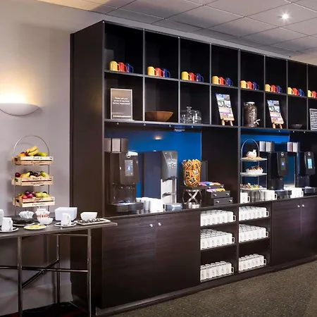 Mercure Northampton-3