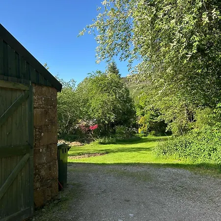 Powdermills B & B-3