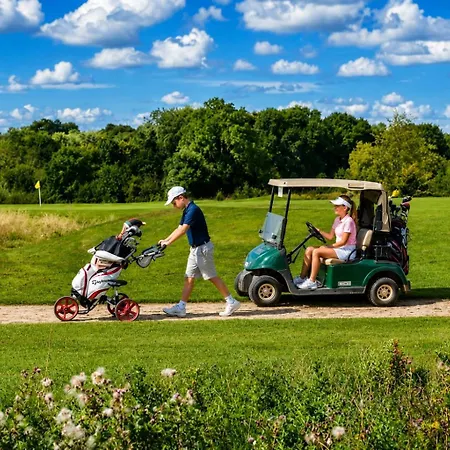 The Wiltshire Hotel, Golf And Leisure Resort-2