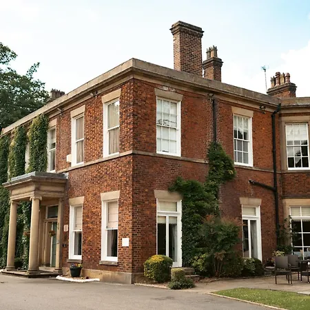 Farington Lodge Hotel-3