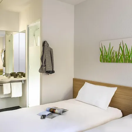Ibis Budget Portsmouth-2