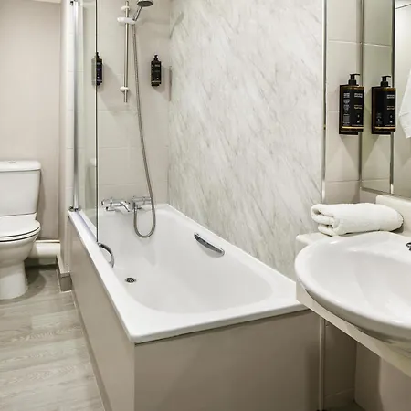 Mercure Manchester Piccadilly Hotel-2