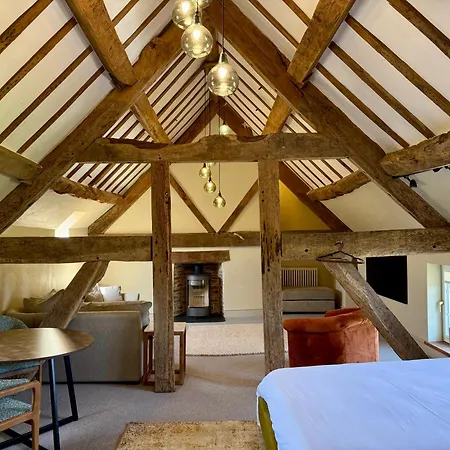 Three Cocks Hotel-3
