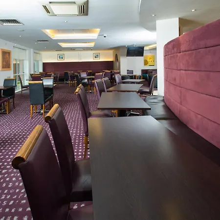 Holiday Inn Express Bedford By Ihg-2