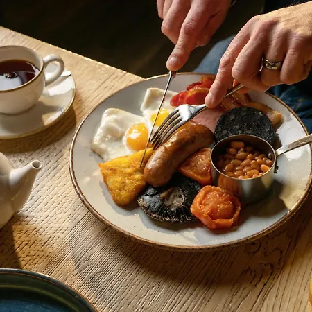 The Wynnstay Hotel, Oswestry, Shropshire - The Coaching Inn Group-2