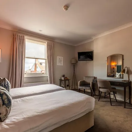 The Royal Wells Hotel, Tunbridge Wells - The Coaching Inn Group-3