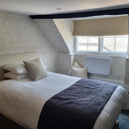 Three Salmons Hotel-2