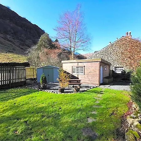 The Langstrath Country Inn-2
