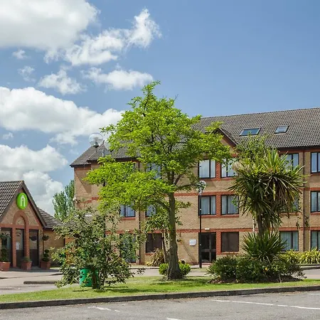 Campanile Hotel Dartford-3