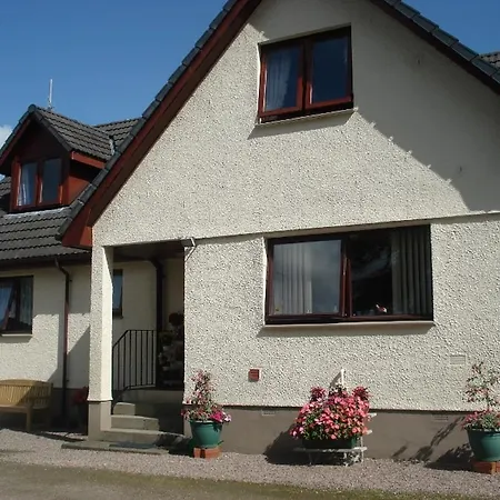 Thistle Cottage-3