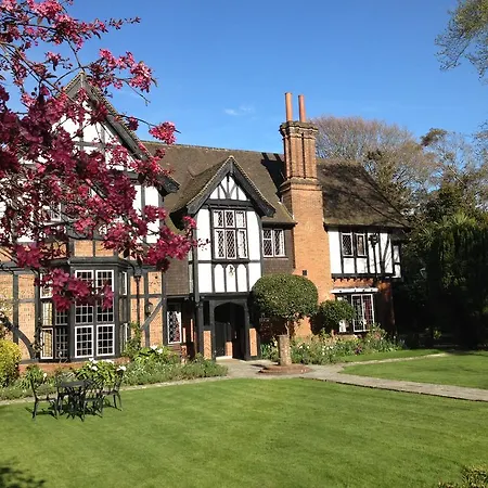 Tudor Grange-2