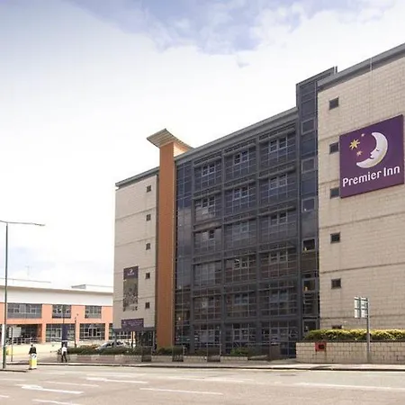 Premier Inn Nottingham Arena - London Road-2