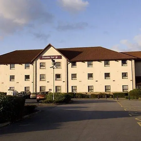 Premier Inn Haydock Park/M6 J23-2