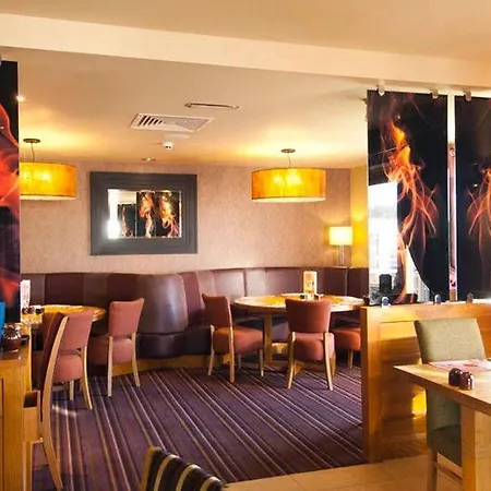 Premier Inn Newton Abbot-2
