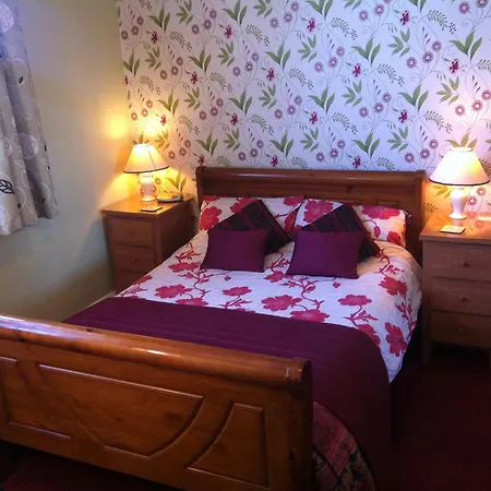 Midway Guest House-2