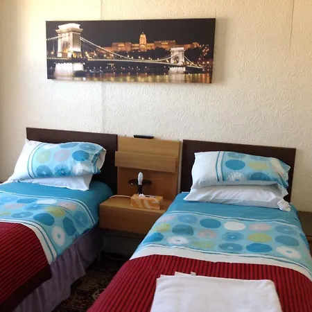Cowley Hotel-2