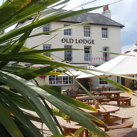 The Old Lodge-2