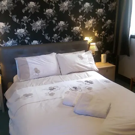 Alba Guest House-3