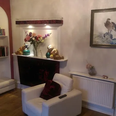Alba Guest House-2
