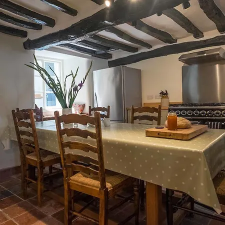 Plas Gwyn B&B And Holiday Cottage-2