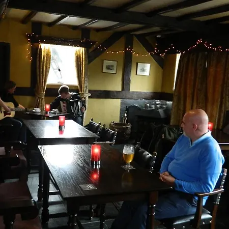 The Bridge Of Lochay Hotel-3