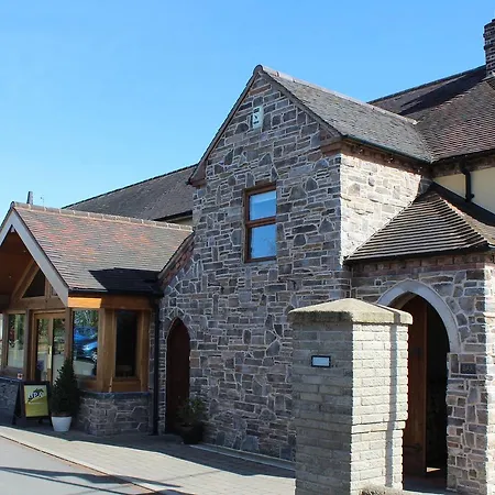 The Huntsman Inn Of Little Wenlock-2