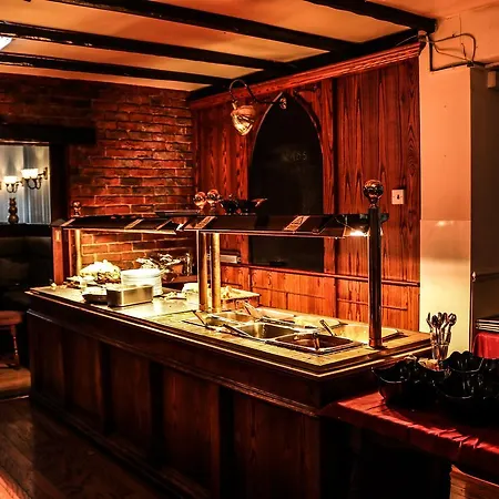 Fox & Hound Hotel-2