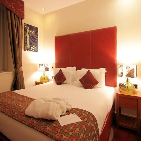 Icon Hotel-2