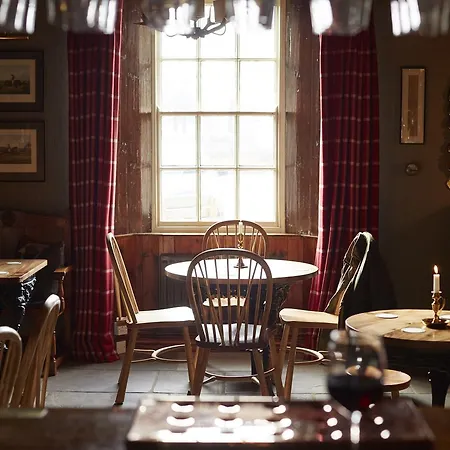 The Rose & Crown-3