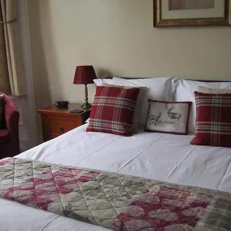 Autumn Leaves Guest House-2