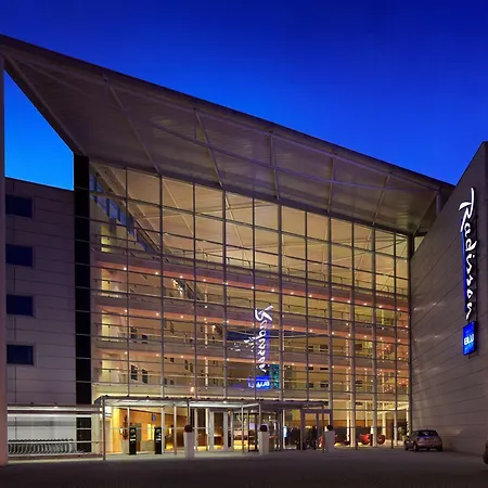 Radisson Blu Hotel London Stansted Airport-2