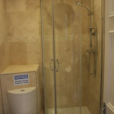 Edinburgh Holiday Guest House-3