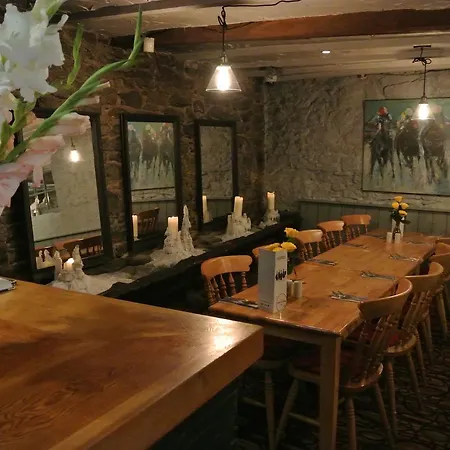 The Horse & Jockey Inn-3