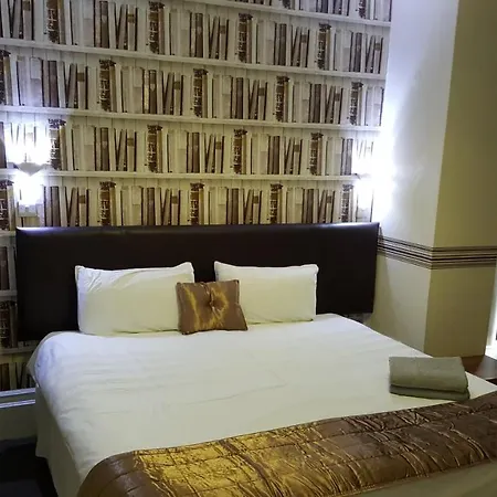 Portsmouth Budget Hotels - All Rooms Are En-Suite-3