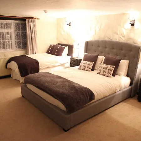 Old Church House Inn-2